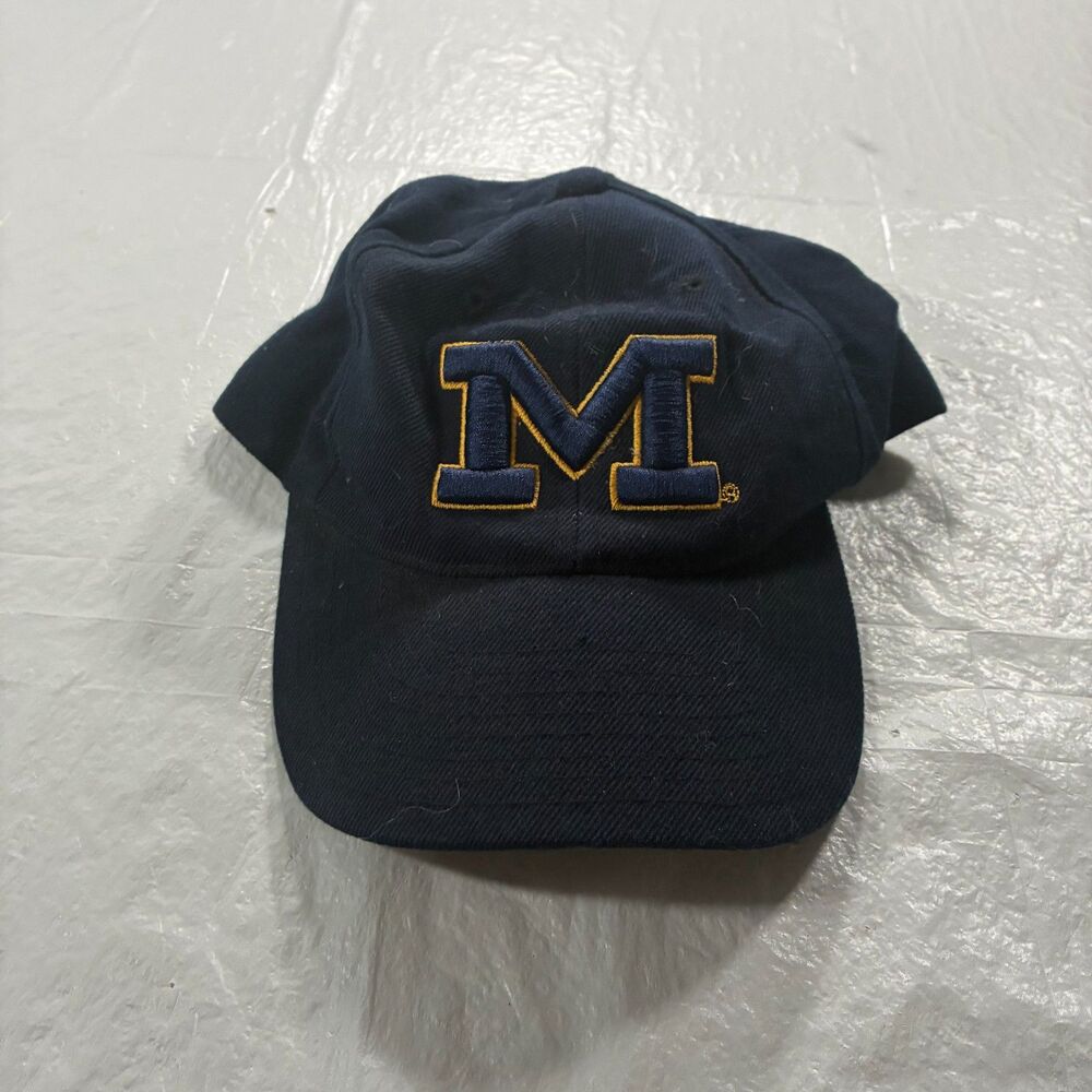 Vintage Michigan Wolverines Colosseum Acrylic Wool Strap Back